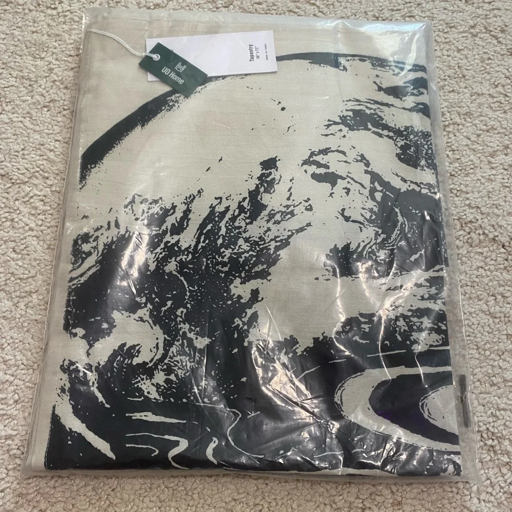 Urban Outfitters Tarot Tapestry NWT - The Star
